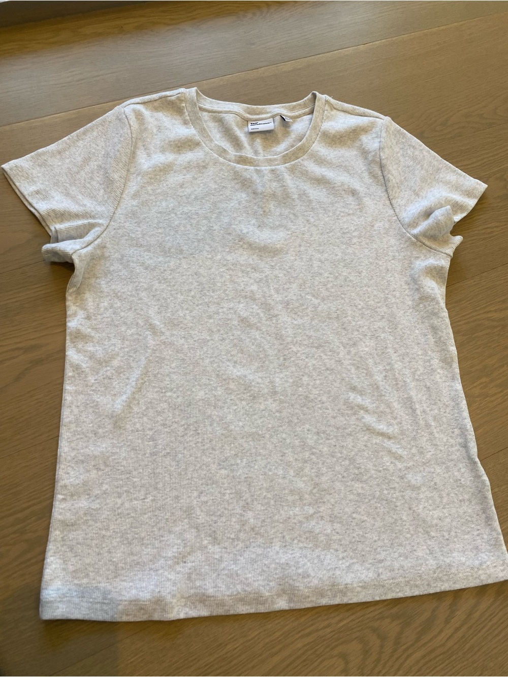 TNA Homestretch Crewneck Tee in Light Heather Gray Women’s XL